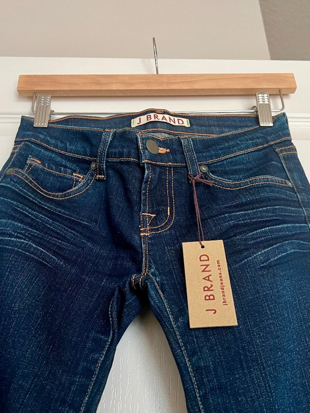 J BRAND JEANS / Premium Denim / Pencil Leg / Style # 912 INK / Women’s Size (24)